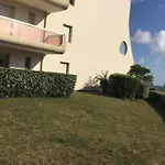 : En Rez De Jardin