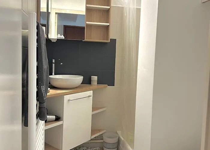 : En Rez De Jardin La Baule